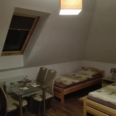 Jaktstuga Villa Aurelia Pokoje I Domki W Mielenku - Blisko Plazy *