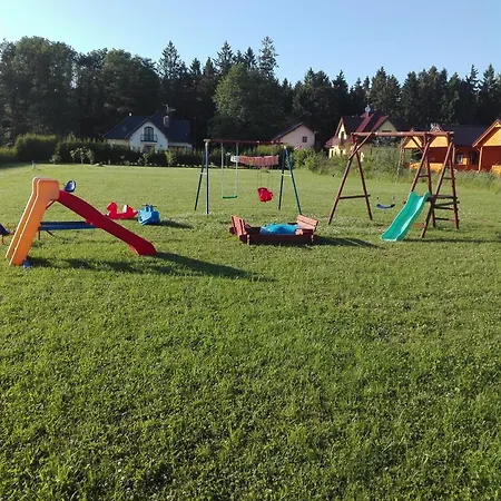 Jaktstuga Villa Aurelia Pokoje I Domki W Mielenku - Blisko Plazy