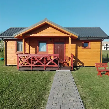 Jaktstuga Villa Aurelia Pokoje I Domki W Mielenku - Blisko Plazy *