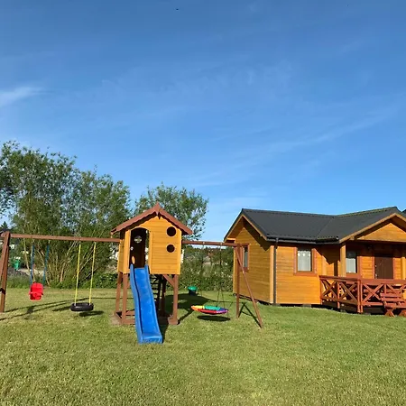 Jaktstuga Villa Aurelia Pokoje I Domki W Mielenku - Blisko Plazy