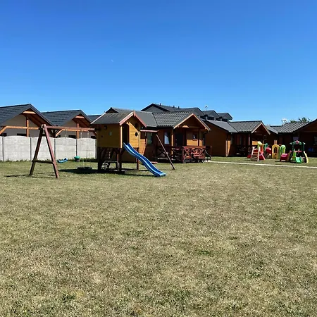 Jaktstuga Villa Aurelia Pokoje I Domki W Mielenku - Blisko Plazy *