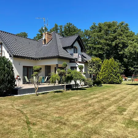 Aurelia Gościnne I Letniskowe *