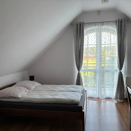Aurelia I W Mielenku - Blisko Plazy Lodge *