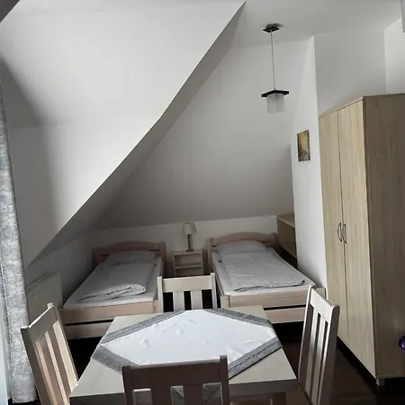 Aurelia I W Mielenku - Blisko Plazy Lodge *