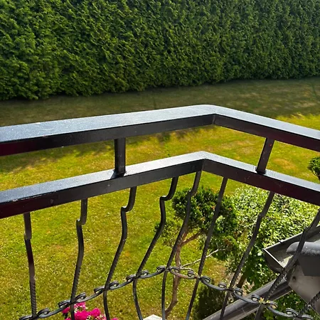 Aurelia I W Mielenku - Blisko Plazy Lodge *